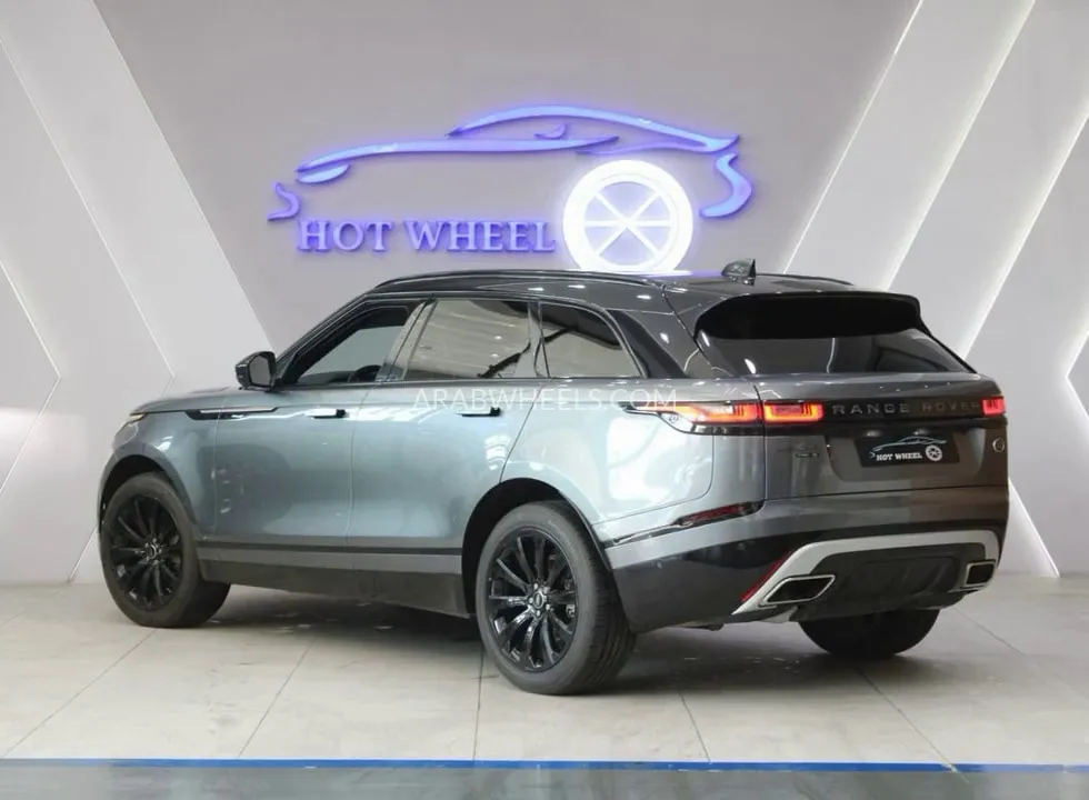 Land Rover Range Rover Velar 2018 for Sale in Dubai Image-2