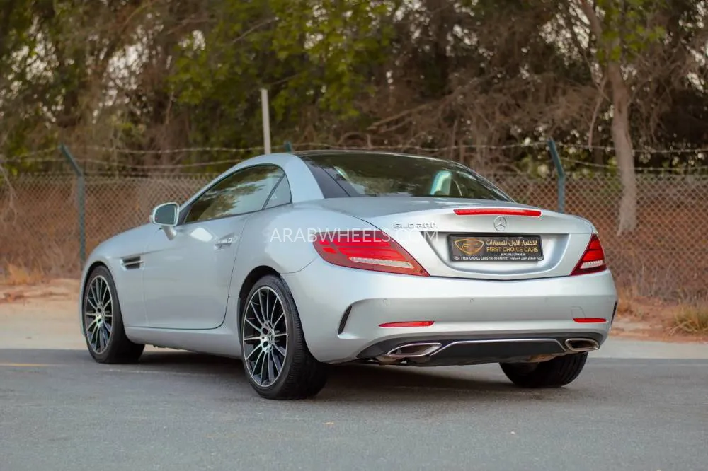 مرسيدس بنز SLC Class 2017 for Sale in الشارقة Image-4