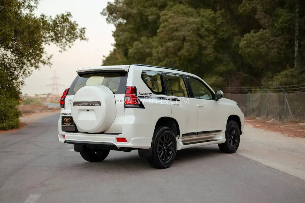 Toyota Land Cruiser Prado 2016 for Sale in Sharjah Image-4