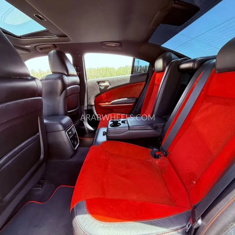 Dodge Charger 2018 for Sale in Ajman Image-5
