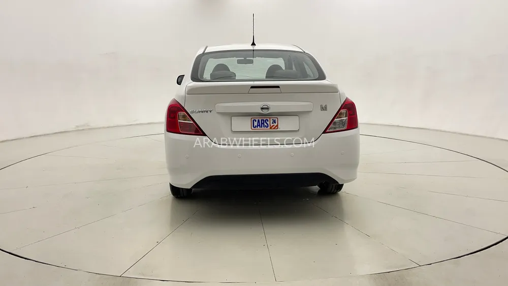 Nissan Sunny 2023 for Sale in Dubai Image-4