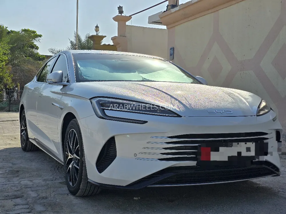 BYD Seal 2025 for Sale in Abu Dhabi Image-3