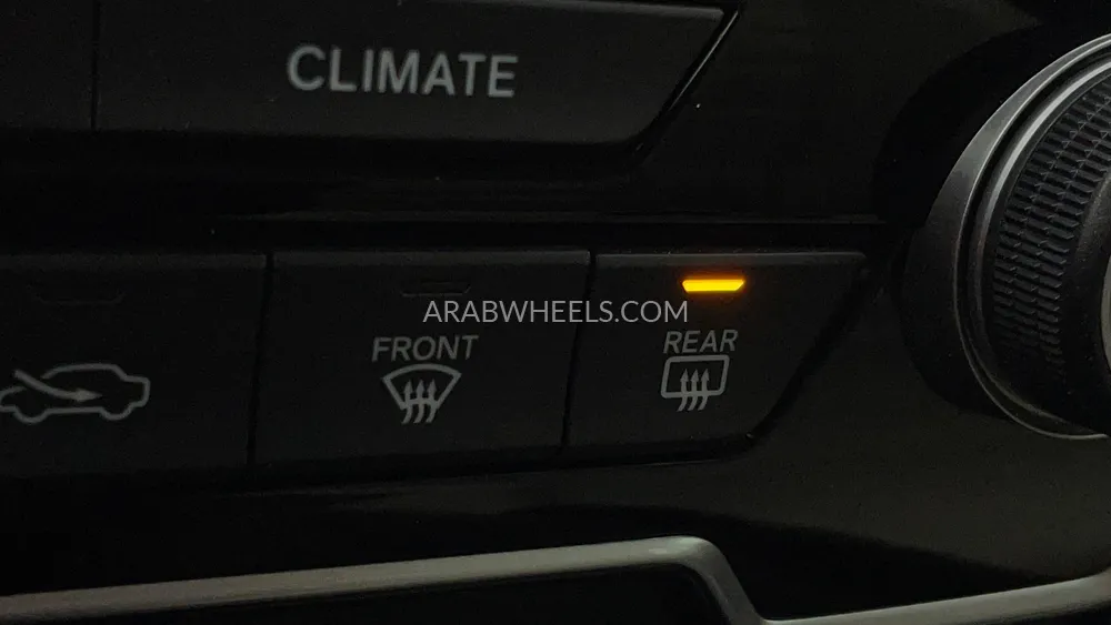 Honda CR-V 2019 for Sale in Dubai Image-44