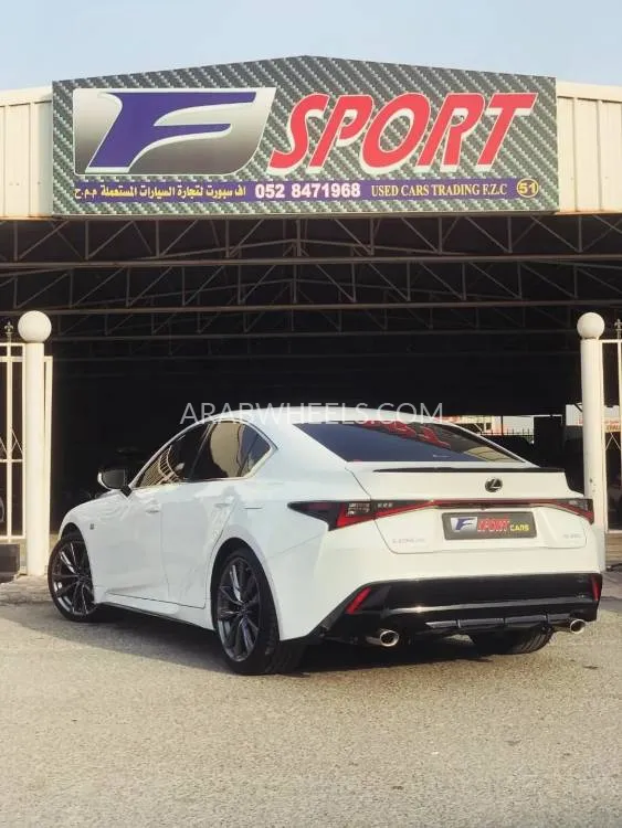 Lexus IS 2022 for Sale in Ajman Image-5
