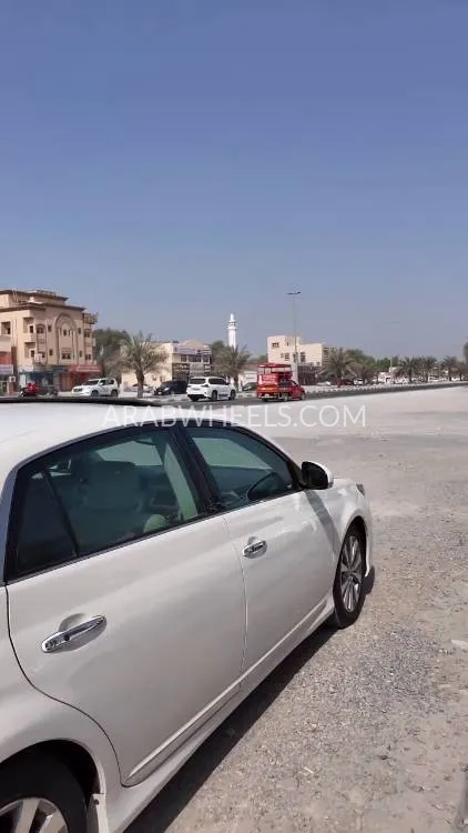 Toyota Avalon 2011 for Sale in Ras Al Khaimah Image-13