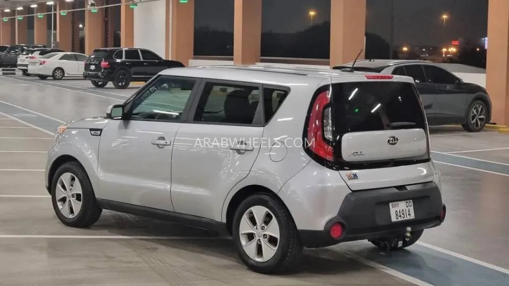 Kia Soul 2016 for Sale in Sharjah Image-3