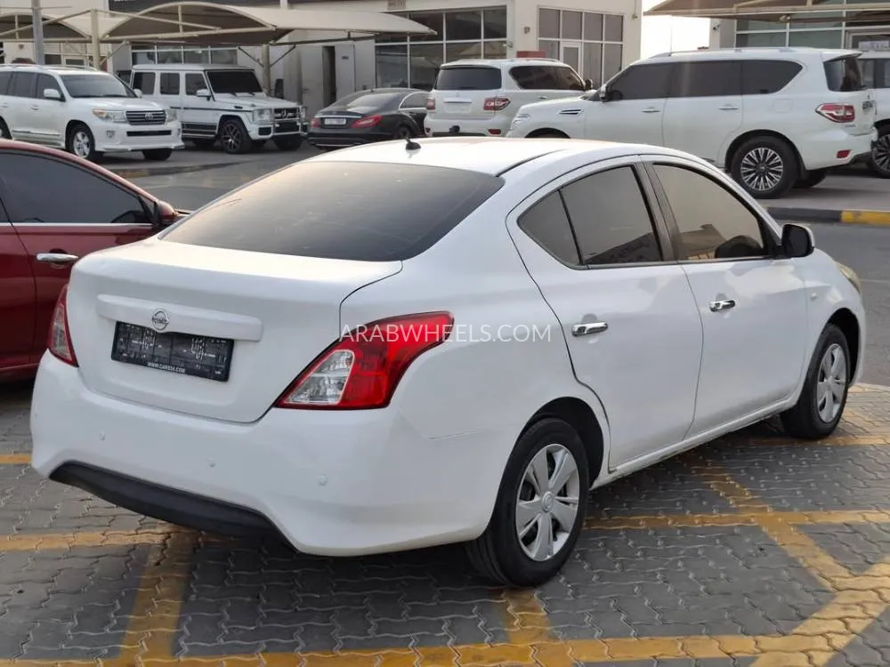 Nissan Sunny 2018 for Sale in Sharjah Image-6