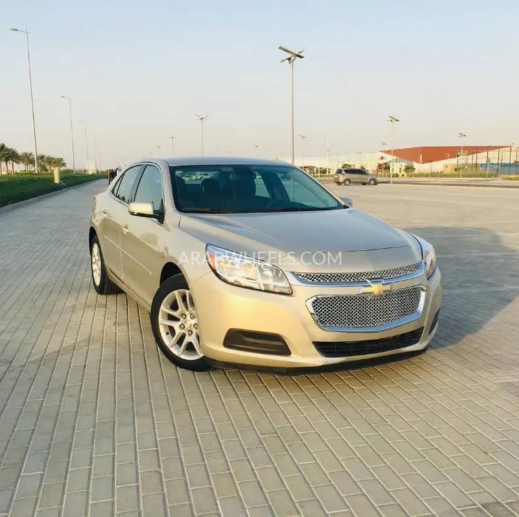 Chevrolet Malibu 2015 for Sale in Ajman Image-2