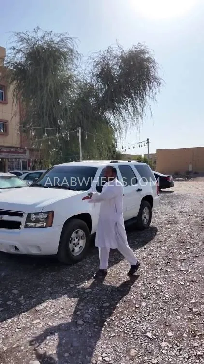 Chevrolet Tahoe 2011 for Sale in Ras Al Khaimah Image-5