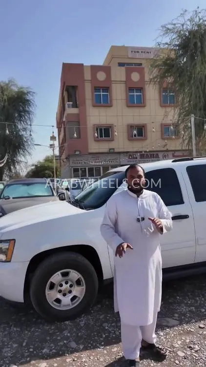 Chevrolet Tahoe 2011 for Sale in Ras Al Khaimah Image-10