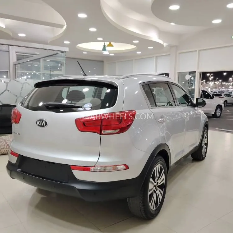 Kia Sportage 2014 for Sale in Sharjah Image-3