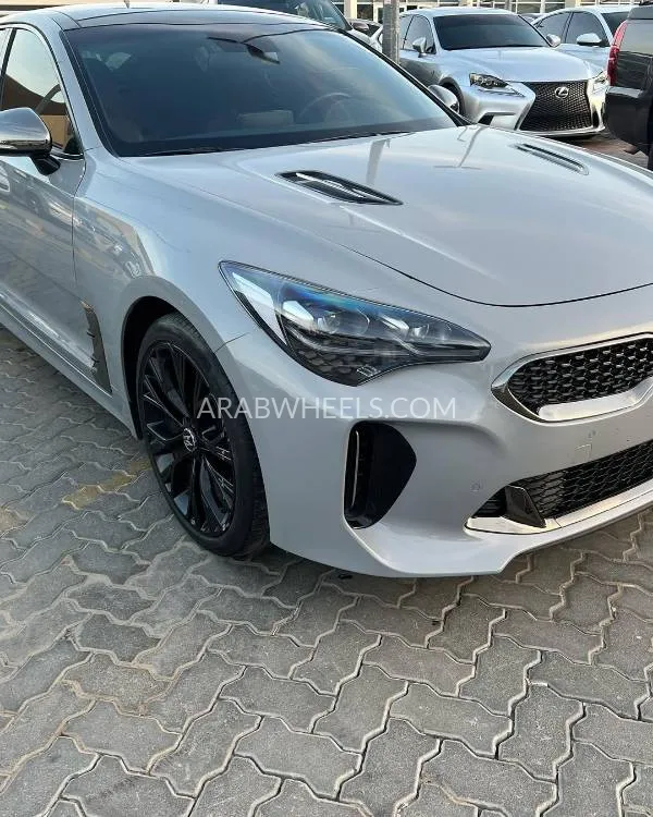 كيا ستينجر 2020 for Sale in الشارقة Image-2