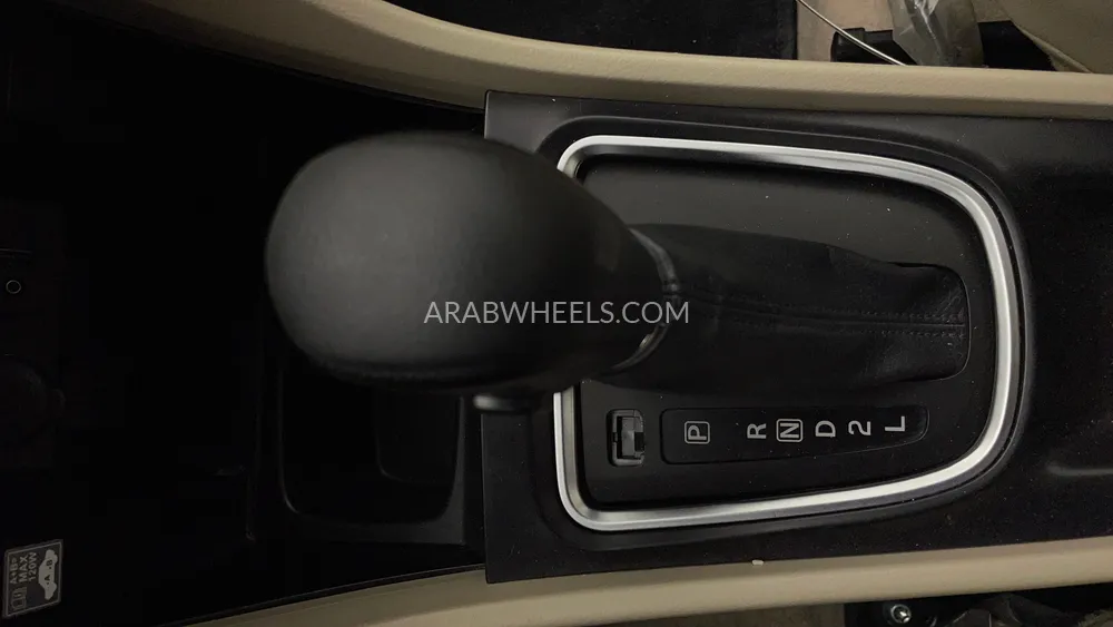 Suzuki Ciaz 2023 for Sale in Dubai Image-16