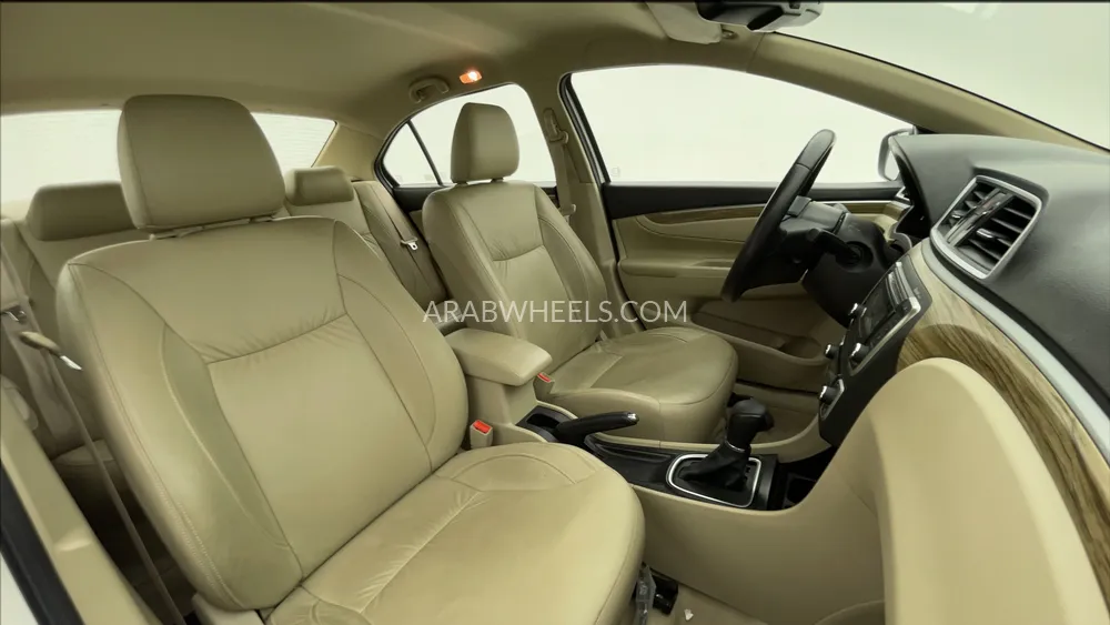 Suzuki Ciaz 2023 for Sale in Dubai Image-23