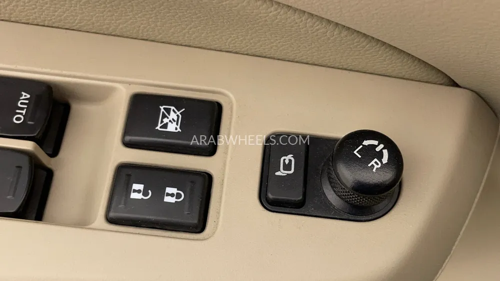 Suzuki Ciaz 2023 for Sale in Dubai Image-38