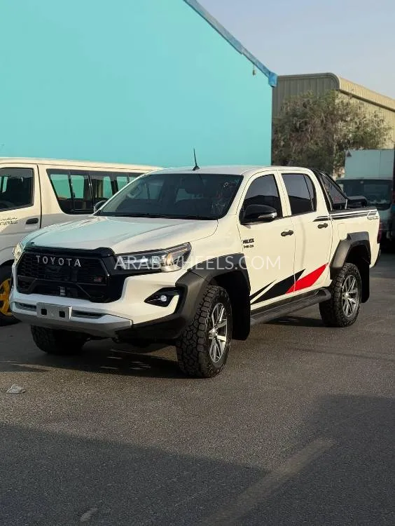 تويوتا هايلوكس 2018 for Sale in دبي Image-3