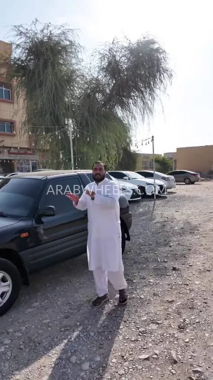 Toyota Rav4 1997 for Sale in Ras Al Khaimah Image-7
