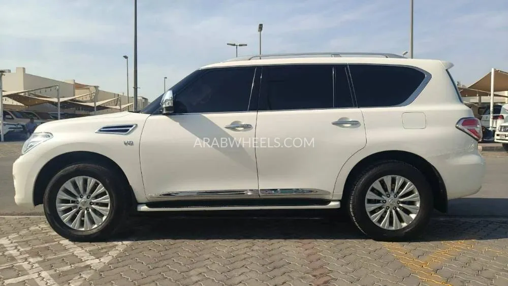 Nissan Patrol 2018 for Sale in Sharjah Image-5