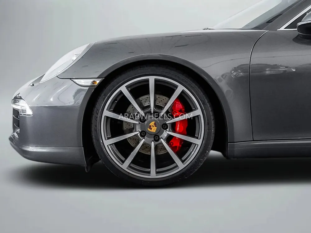 Porsche 911 2013 for Sale in Dubai Image-6