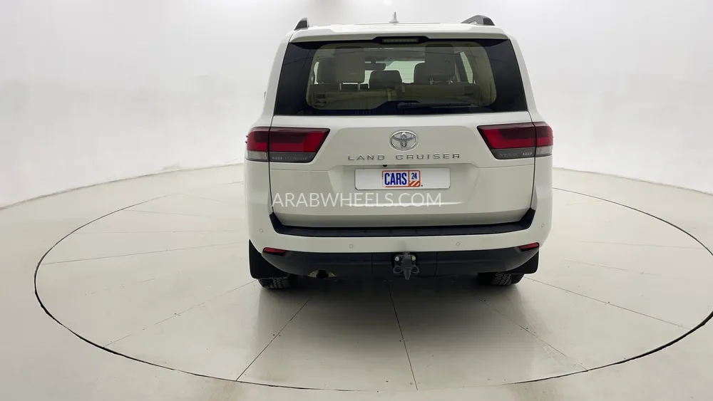 تويوتا لاند كروزر 2024 for Sale in دبي Image-4