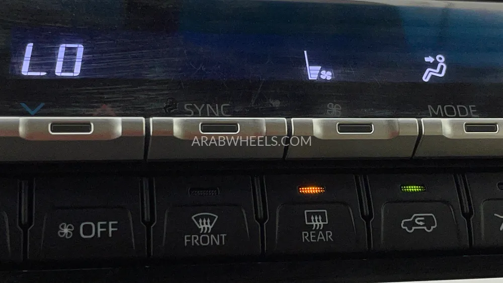 تويوتا لاند كروزر 2024 for Sale in دبي Image-47