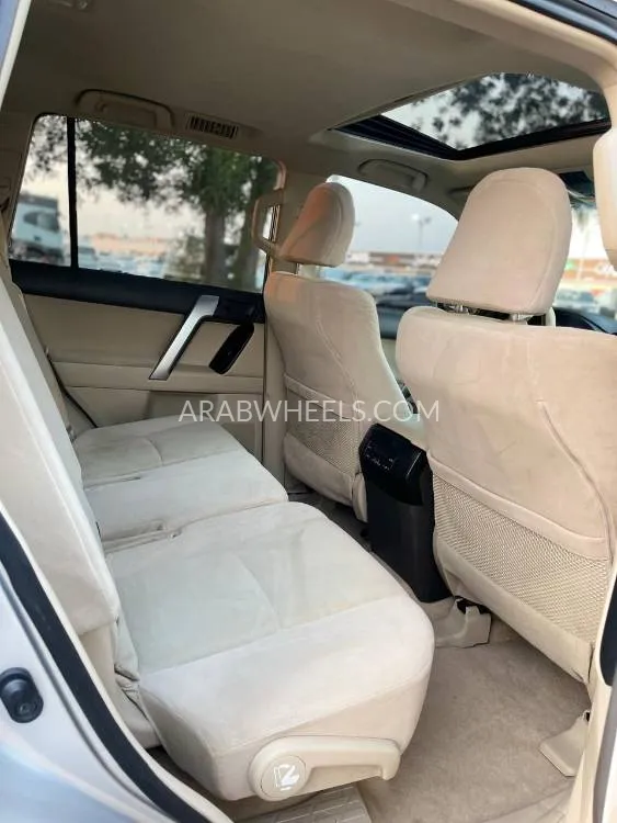 تويوتا لاند كروزر برادو 2023 for Sale in دبي Image-14
