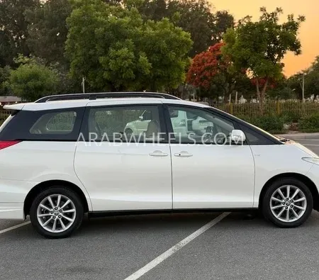 Toyota Previa 2020 for Sale in Dubai Image-12
