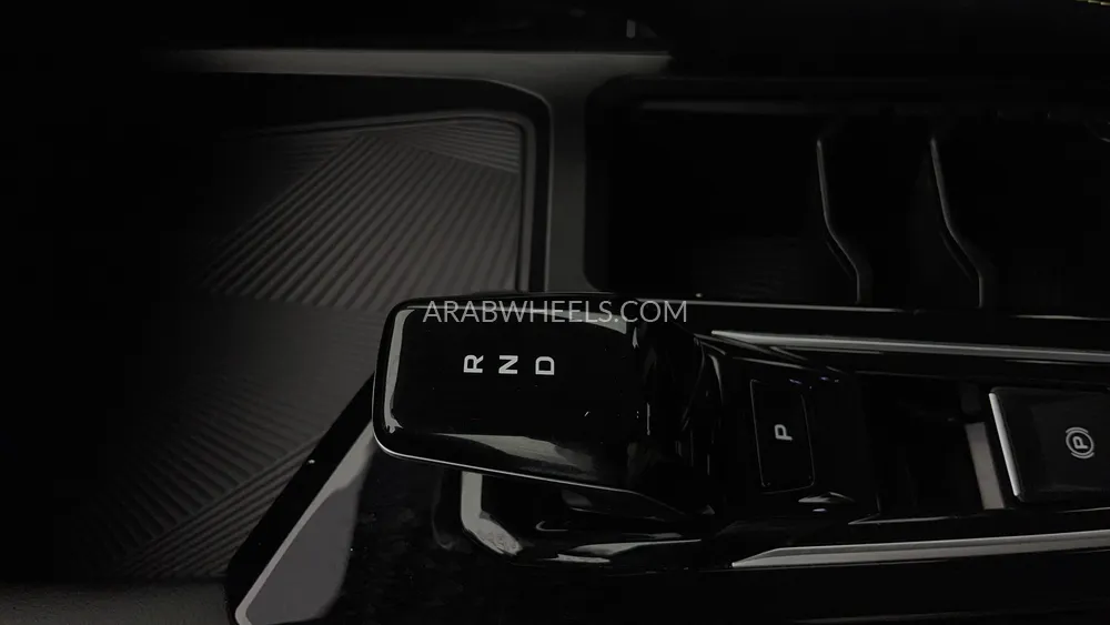 Geely Coolray 2025 for Sale in Dubai Image-18