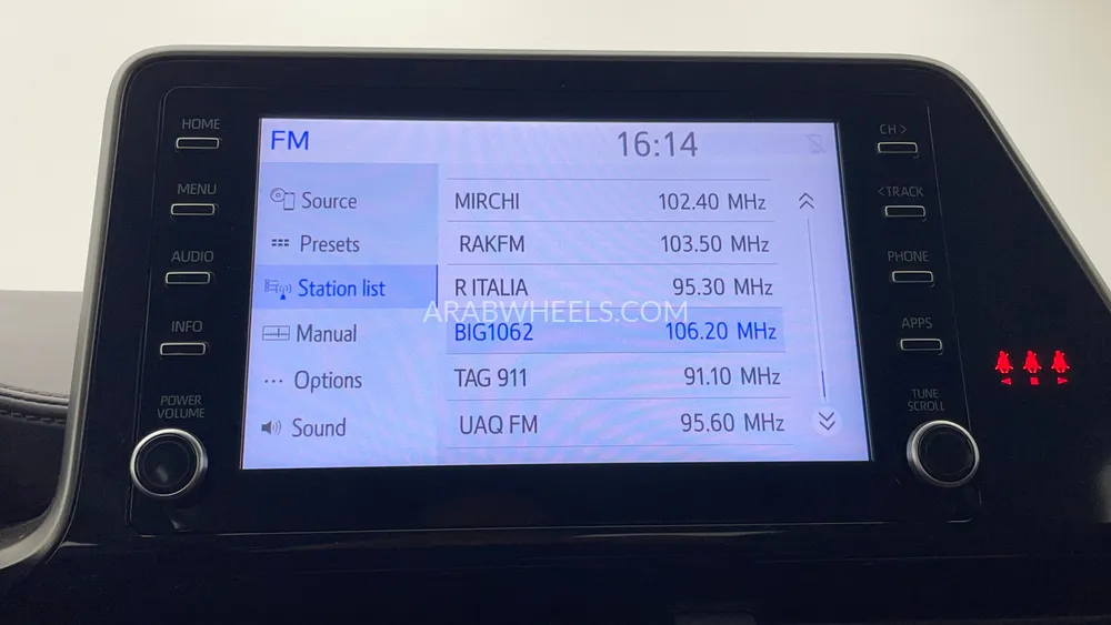 Toyota C-HR 2023 for Sale in Dubai Image-31