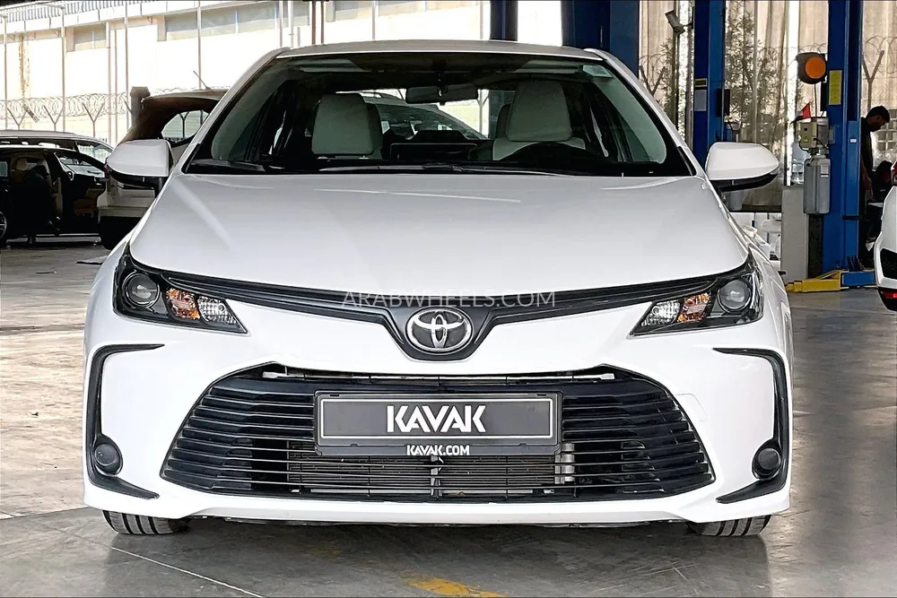 Toyota Corolla 2023 for Sale in Sharjah Image-2