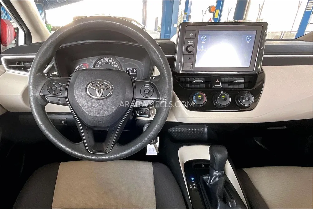 Toyota Corolla 2023 for Sale in Sharjah Image-16
