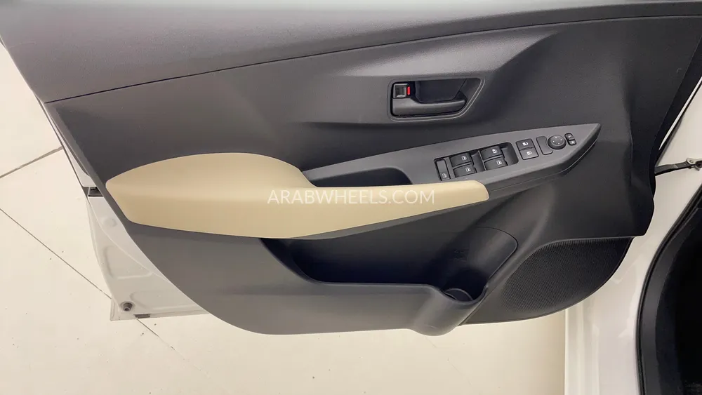 Toyota Yaris 2024 for Sale in Dubai Image-18