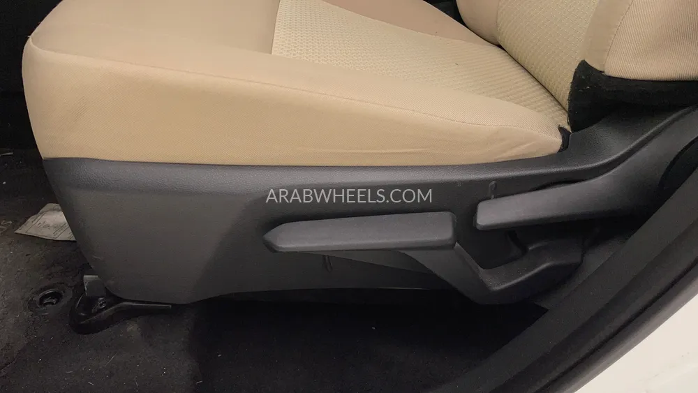 Toyota Yaris 2024 for Sale in Dubai Image-19