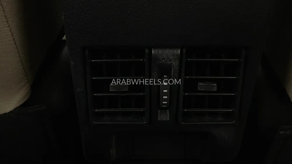 Toyota Yaris 2024 for Sale in Dubai Image-21