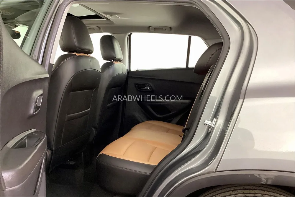 شيفروليه تراكس 2020 for Sale in الشارقة Image-22