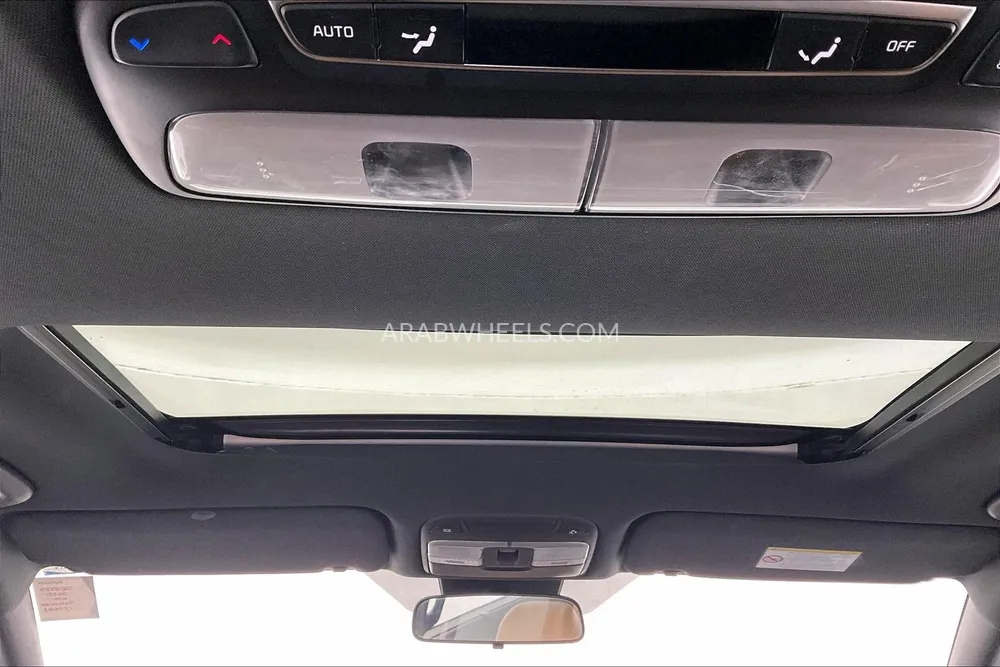 Kia Telluride 2020 for Sale in Sharjah Image-20