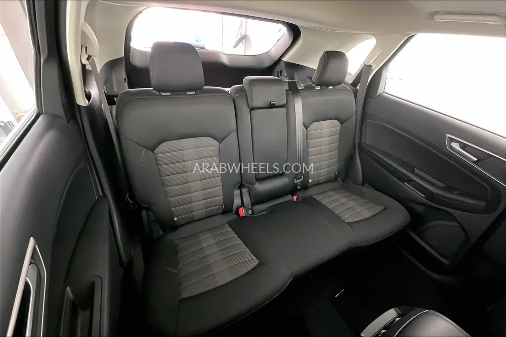 Ford Edge 2021 for Sale in Sharjah Image-28