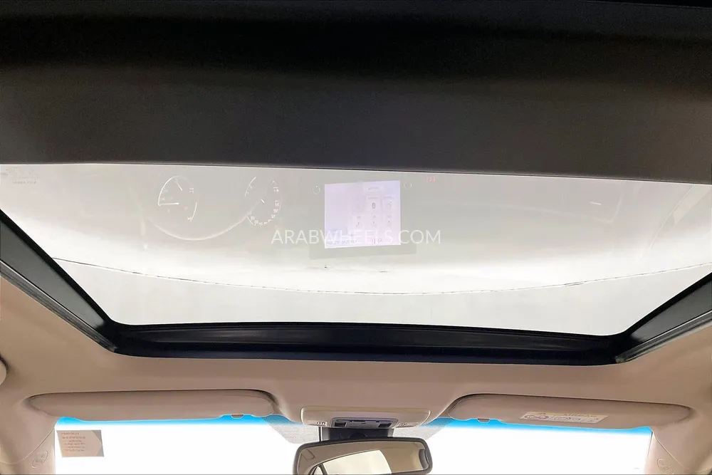 Toyota Camry 2024 for Sale in Dubai Image-19