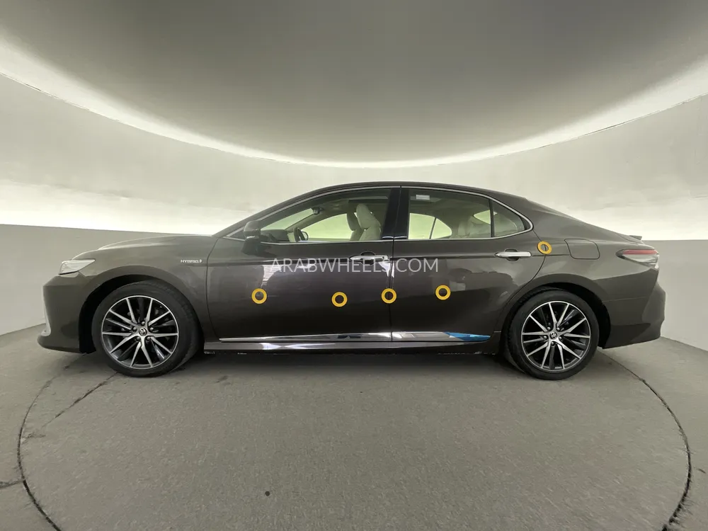 Toyota Camry 2024 for Sale in Dubai Image-30