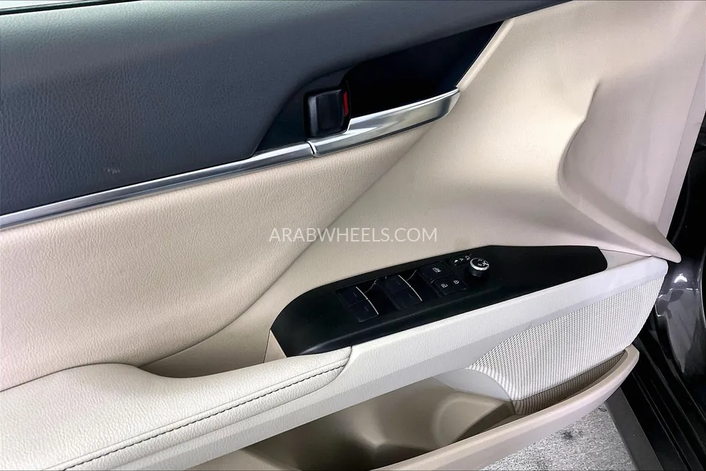 Toyota Camry 2024 for Sale in Dubai Image-34