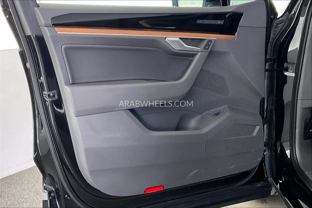 Volkswagen Touareg 2023 for Sale in Sharjah Image-25