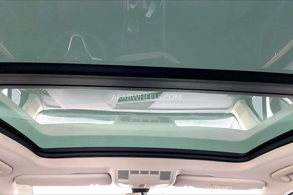 Volkswagen Touareg 2023 for Sale in Sharjah Image-29