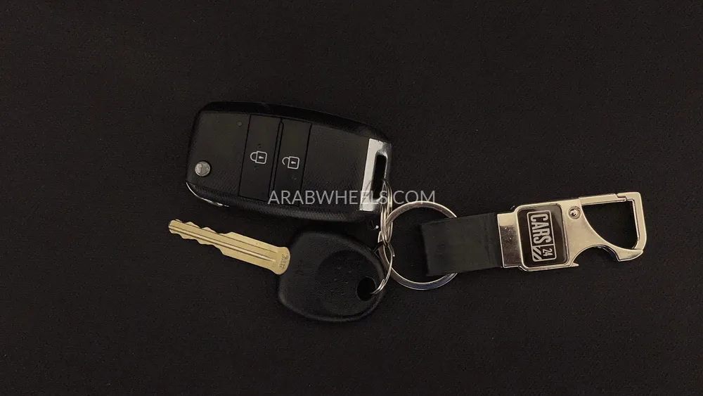 Kia Pegas 2021 for Sale in Dubai Image-24