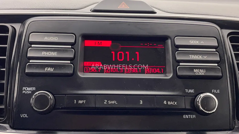 Kia Pegas 2021 for Sale in Dubai Image-28