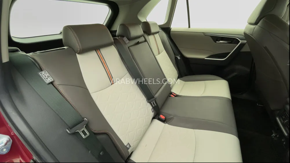 Toyota Rav4 2021 for Sale in Dubai Image-27