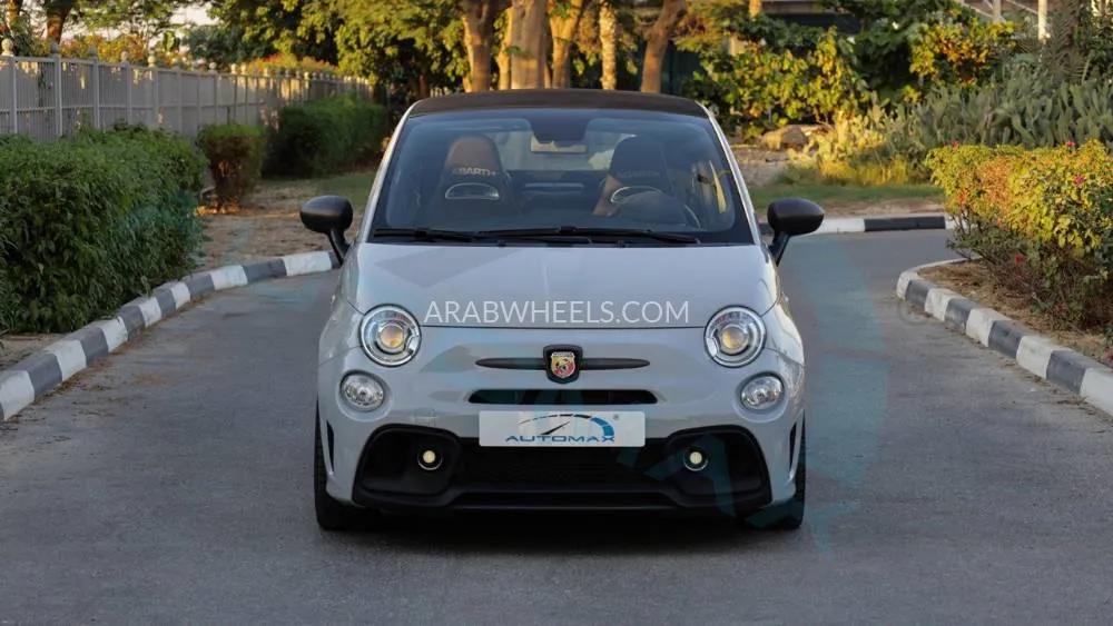 Abarth 695 2023 for Sale in Dubai Image-3