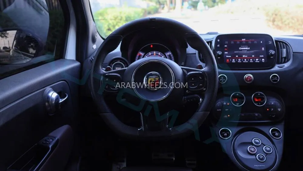 Abarth 695 2023 for Sale in Dubai Image-10