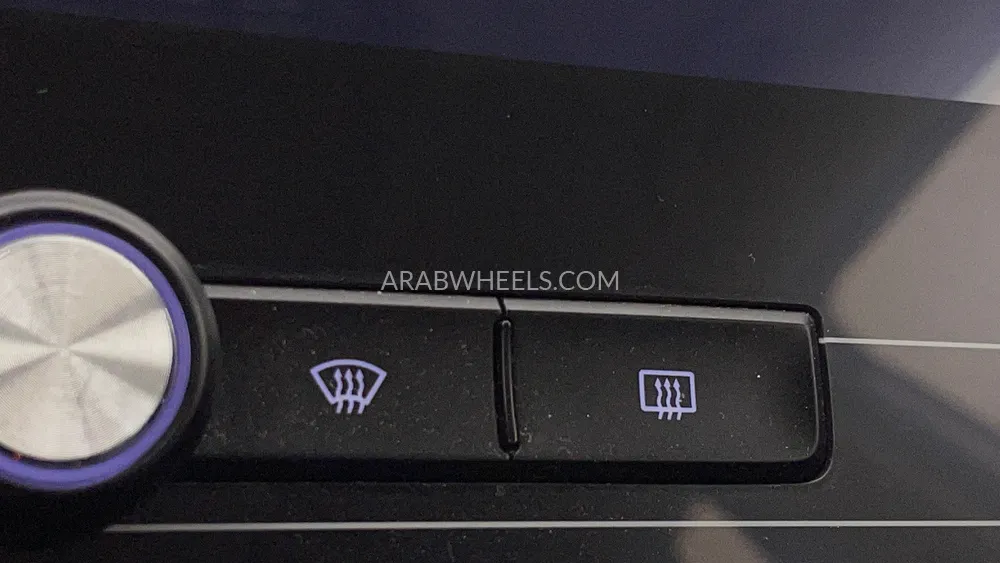 MG 5 2024 for Sale in Dubai Image-43