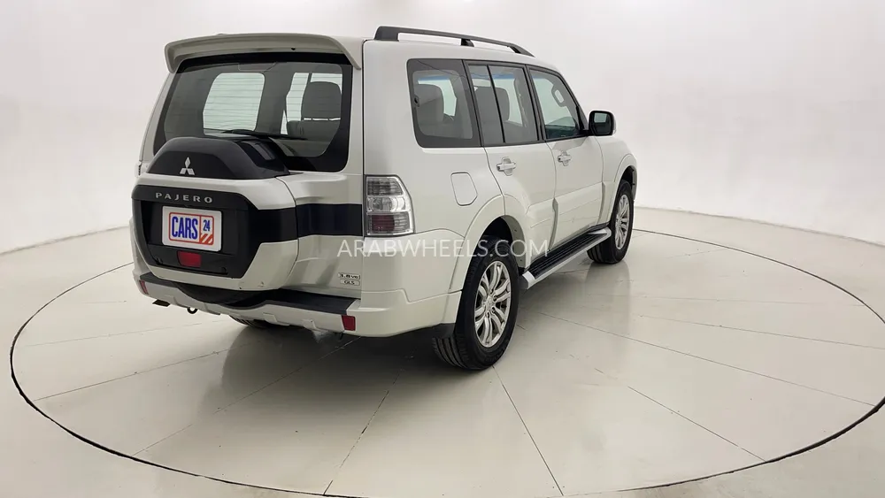 ميتسوبيشي باجيرو 2017 for Sale in دبي Image-3