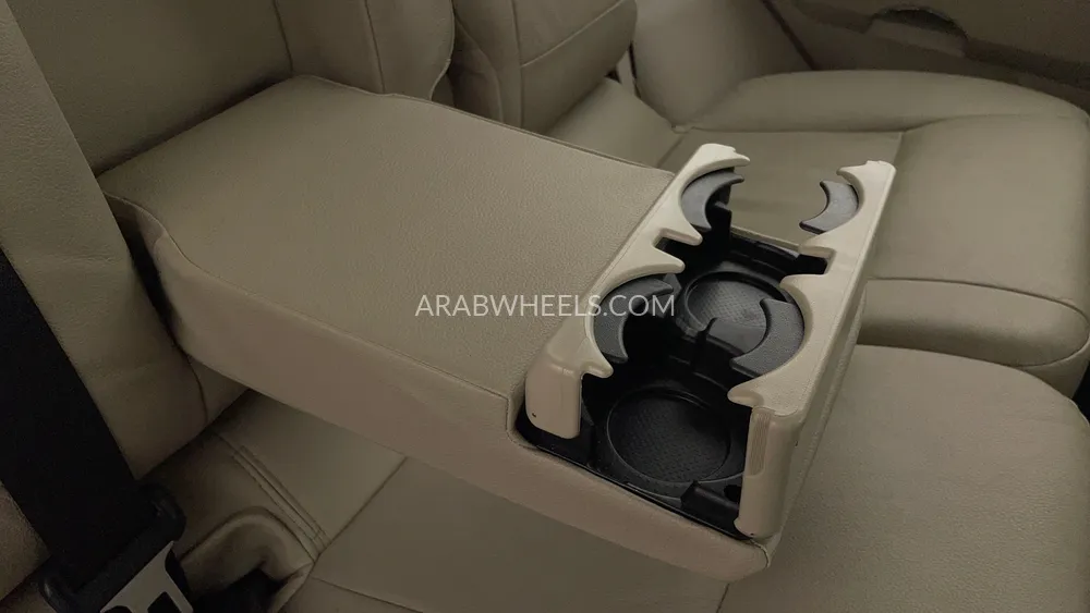 ميتسوبيشي باجيرو 2017 for Sale in دبي Image-37